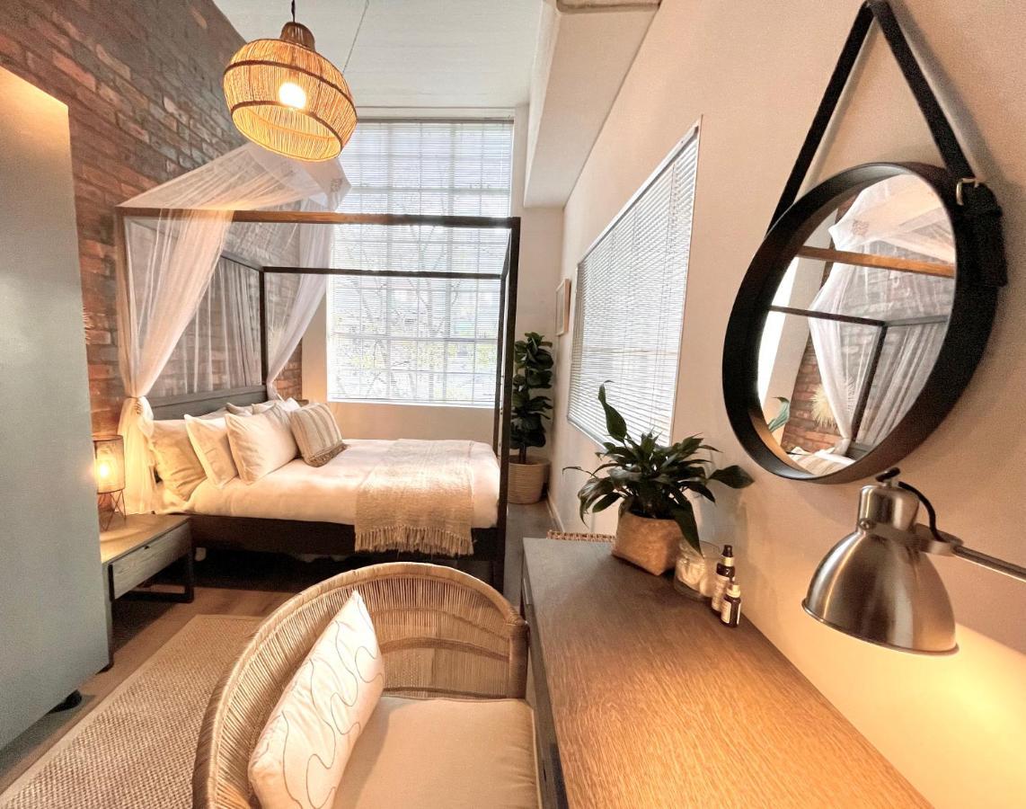 Abode Africa : Point *